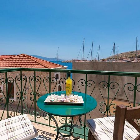 Matinas House Apartment Chalki Town Екстериор снимка
