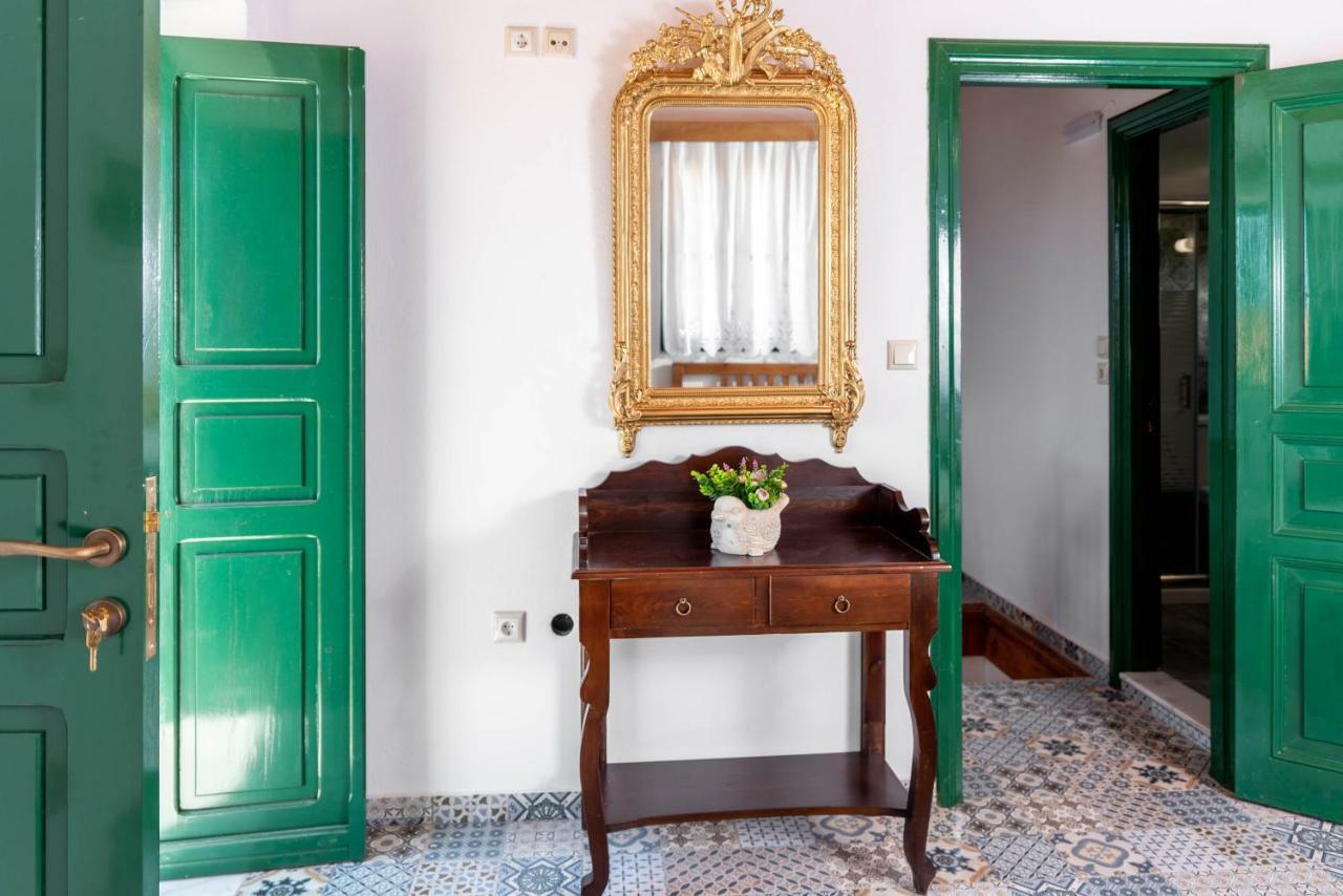 Matinas House Apartment Chalki Town Екстериор снимка