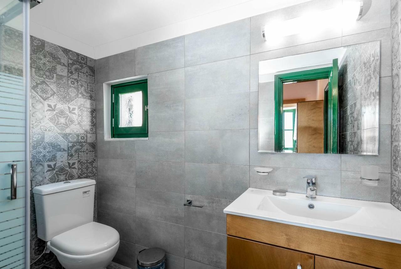 Matinas House Apartment Chalki Town Екстериор снимка